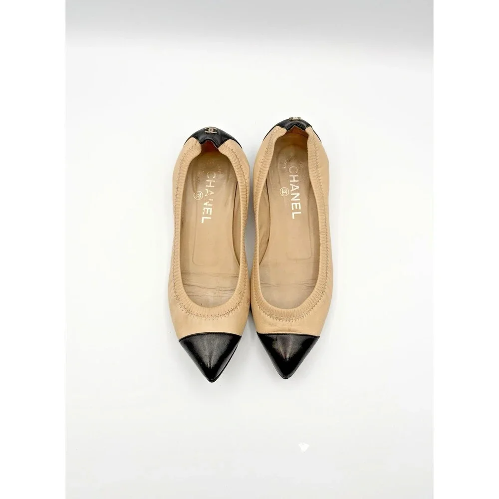CHANEL beige black
